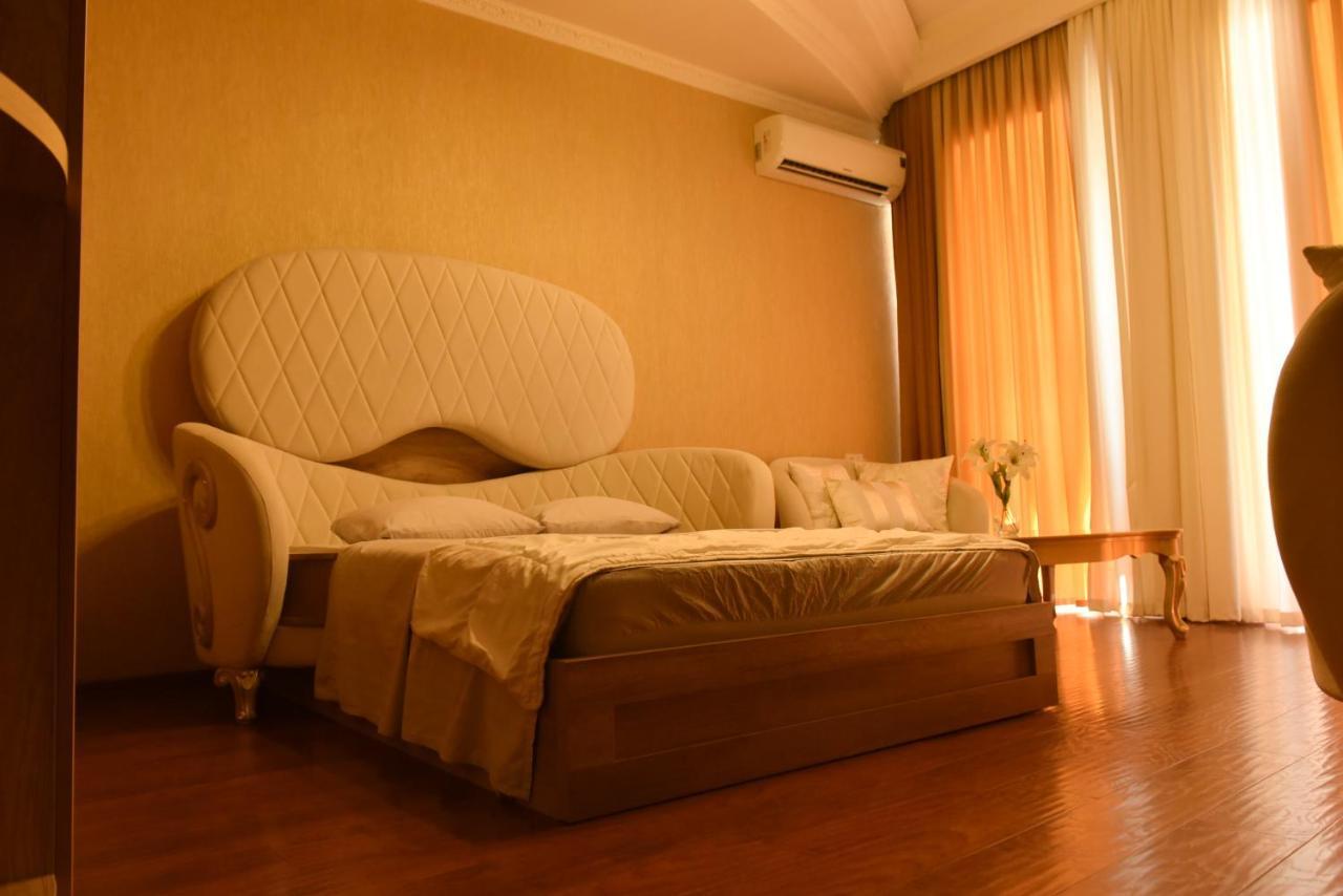 Apartment Elizabeth In Old 第比利斯 外观 照片